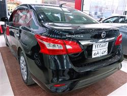 نیسان سێنترا